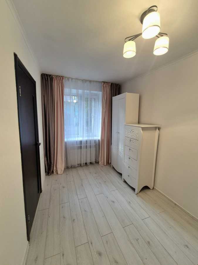Продаж 2-кімнатної квартири 44.7 м², Вавілових вул., 16/12