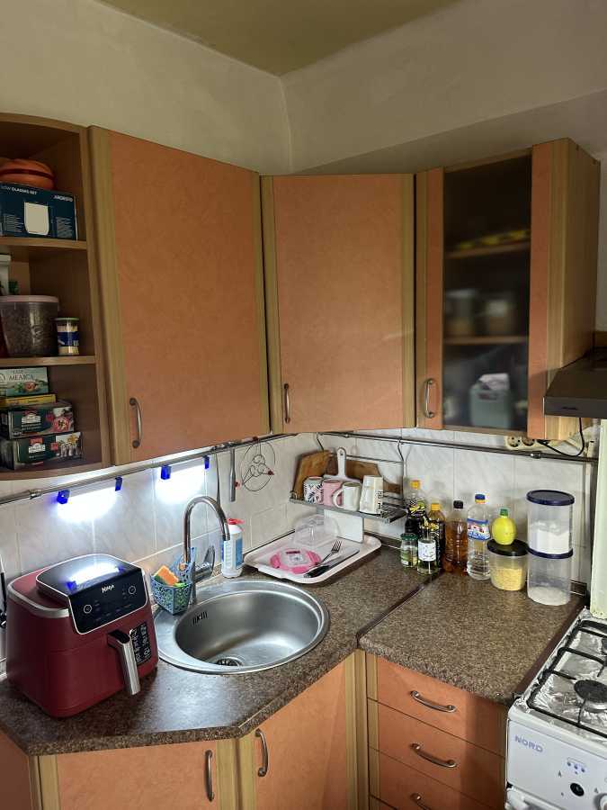 Продаж 1-кімнатної квартири 25 м², Богатирська вул., 18