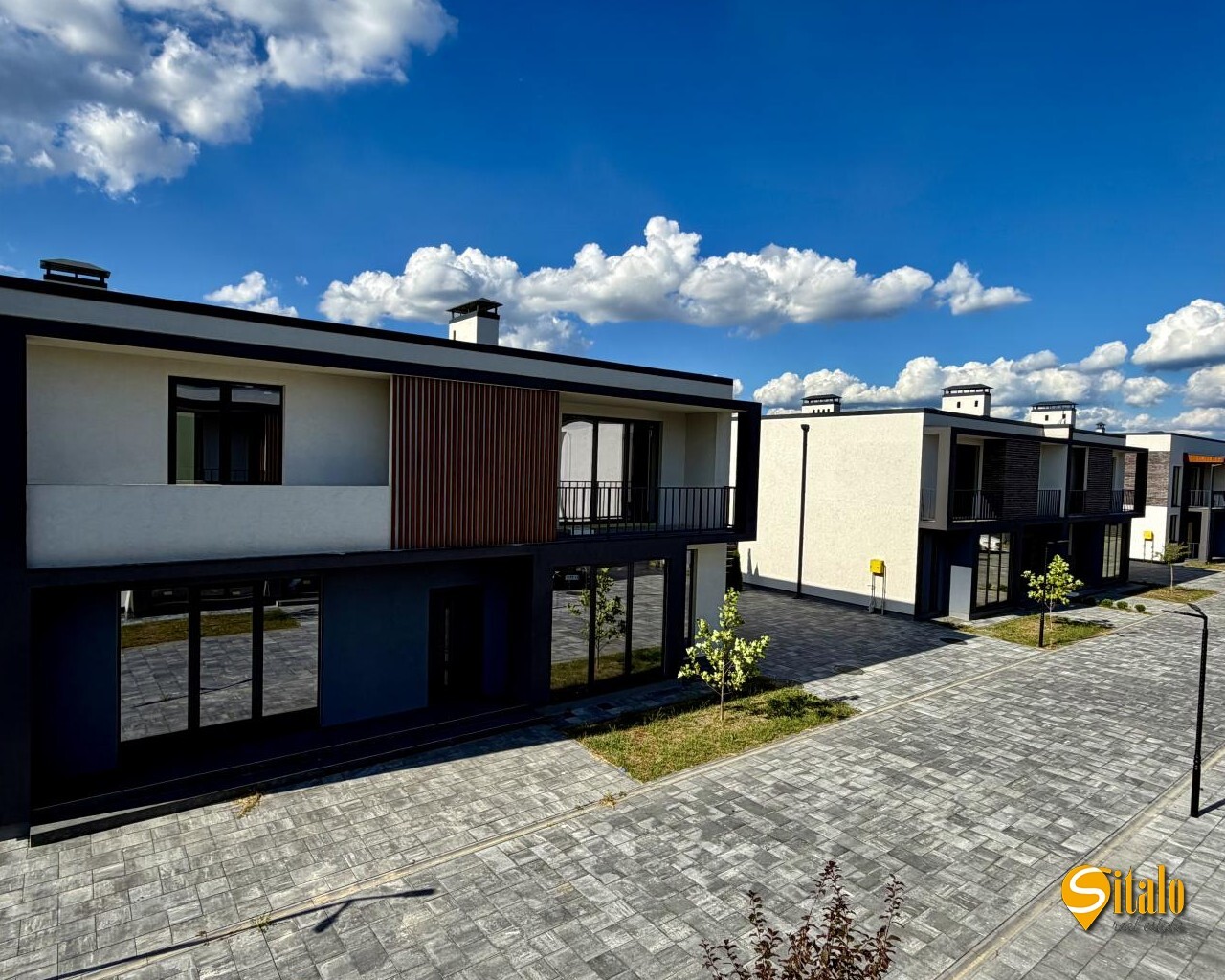 Продажа дома 195 м², 1-я Озерная ул.
