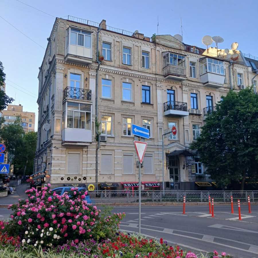 Продаж 2-кімнатної квартири 41 м², Івана Мазепи вул., 16-18/29