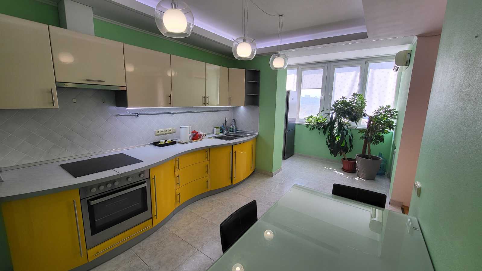 Аренда 4-комнатной квартиры 112 м², Никольско-Слободская ул., 6В