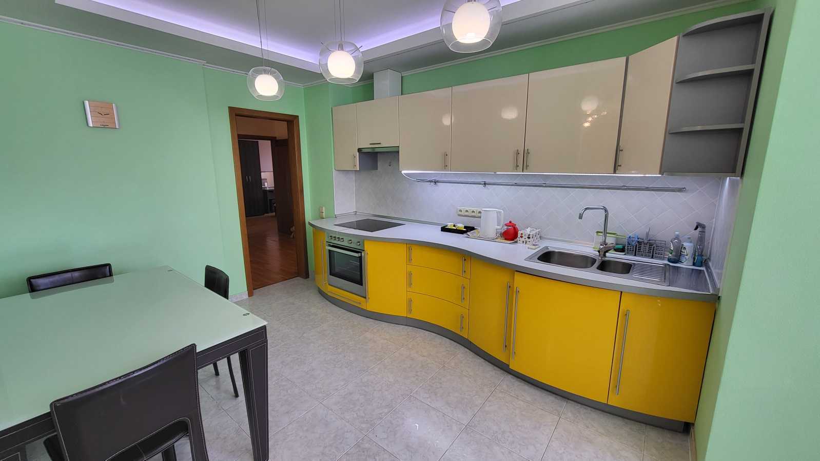 Аренда 4-комнатной квартиры 112 м², Никольско-Слободская ул., 6В
