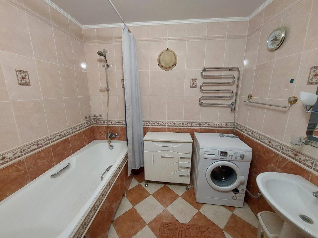 Аренда 2-комнатной квартиры 120 м², Ярославский пер.