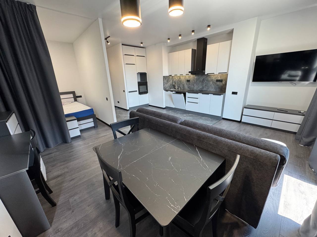 Аренда 2-комнатной квартиры 52 м², Овражная ул.
