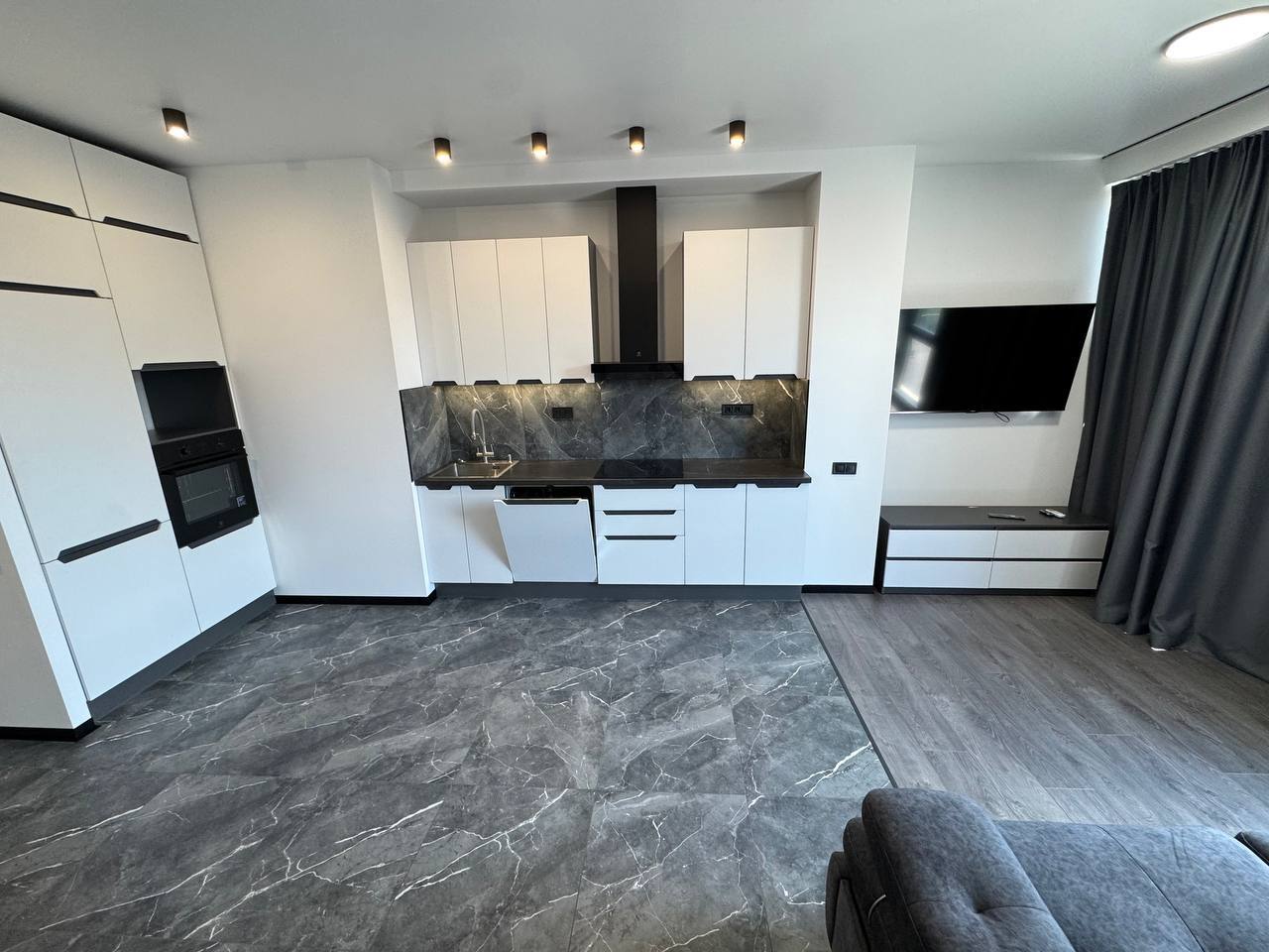 Аренда 2-комнатной квартиры 52 м², Овражная ул.