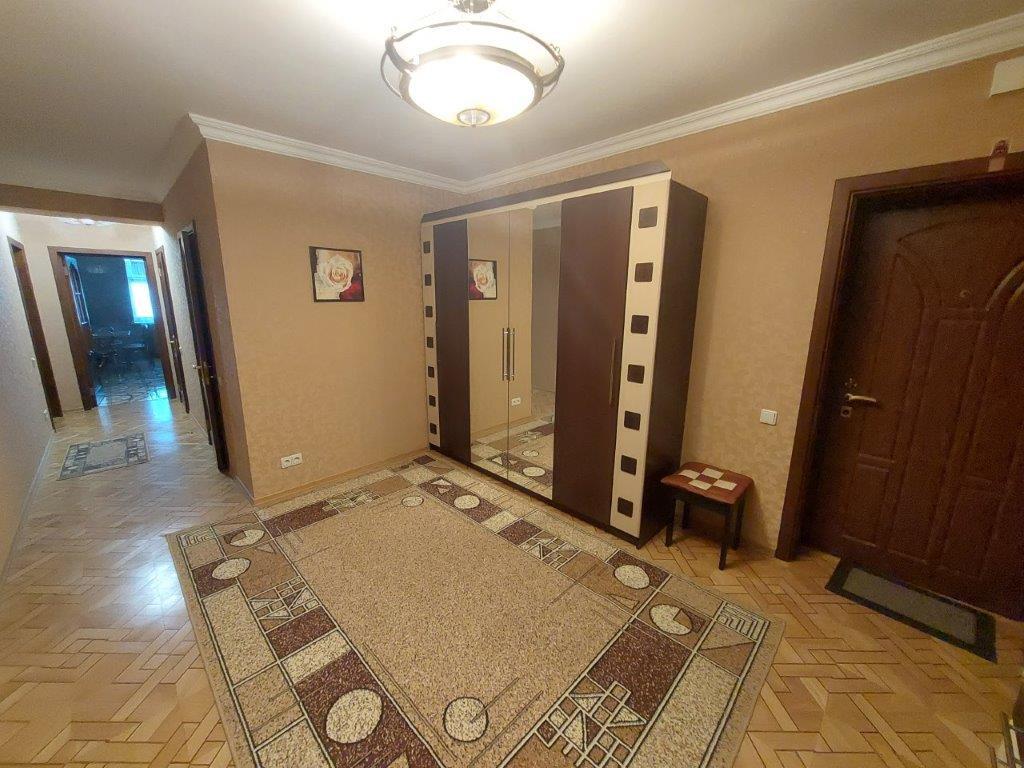 Аренда 2-комнатной квартиры 120 м², Ярославский пер.