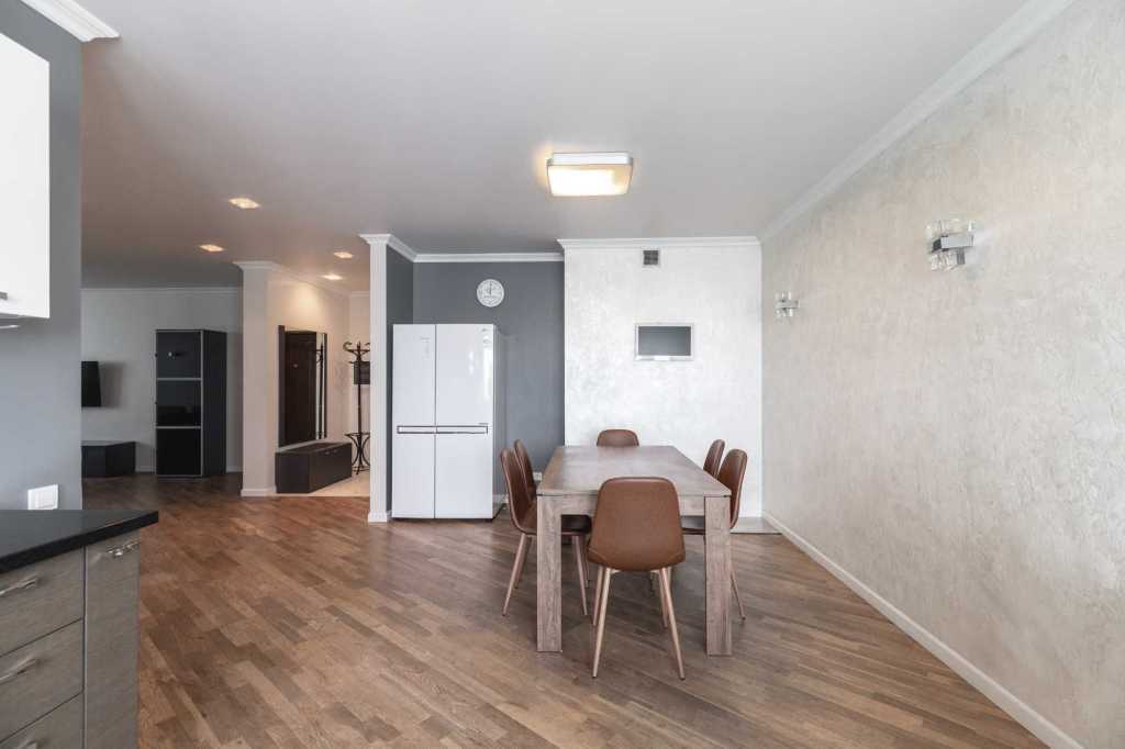 Оренда 4-кімнатної квартири 152 м², Єлизавети Чавдар вул., 3