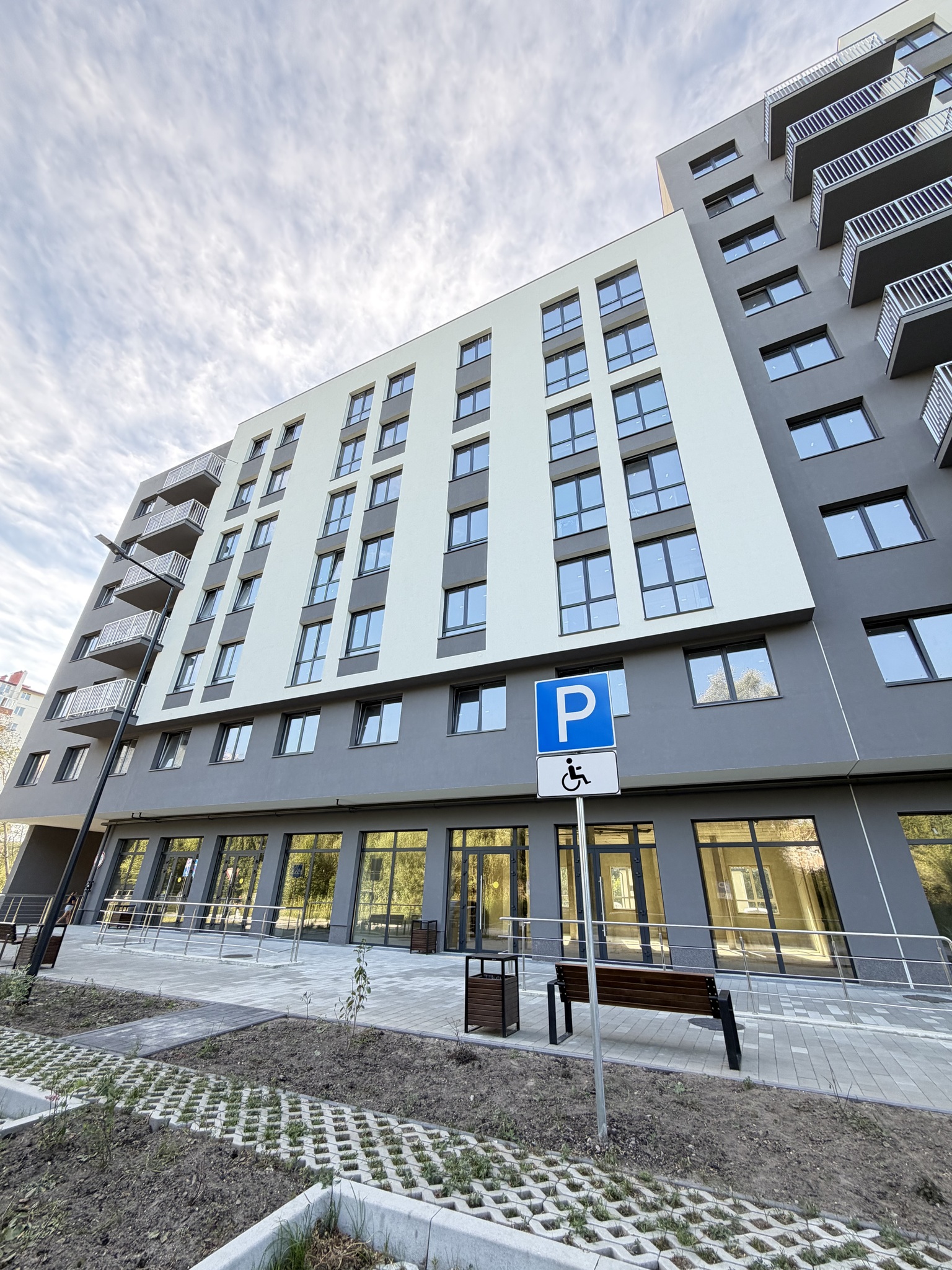 Продажа 1-комнатной квартиры 53 м², Ивана Величковского ул., 84