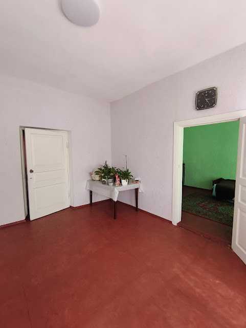 Продаж 3-кімнатної квартири 74.3 м², миронівський