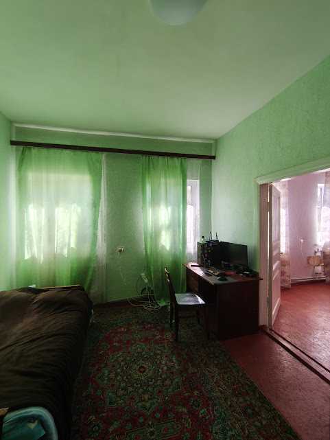 Продаж 3-кімнатної квартири 74.3 м², миронівський