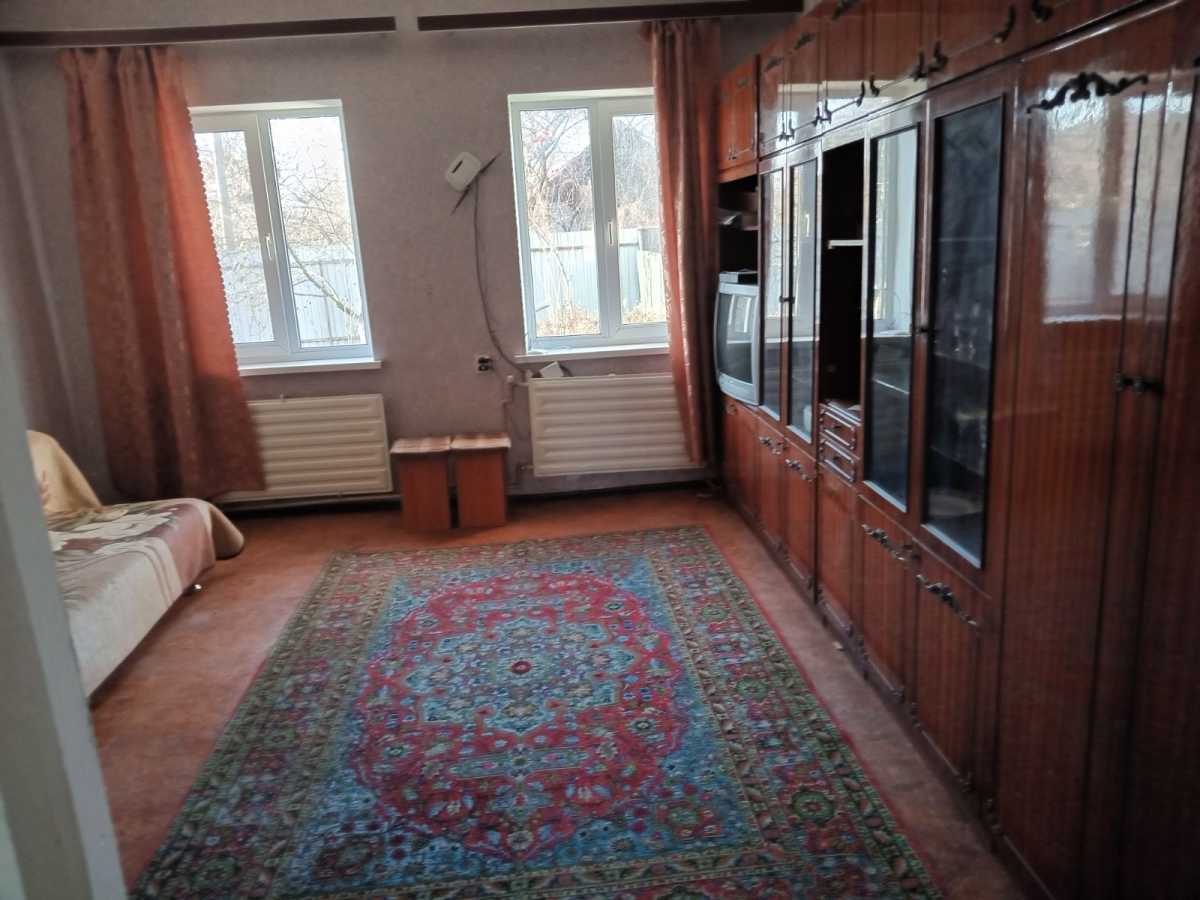 Продаж 3-кімнатної квартири 74.3 м², миронівський