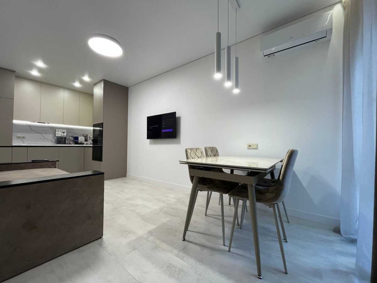 Оренда 2-кімнатної квартири 60 м², Михайла Максимовича вул., 24