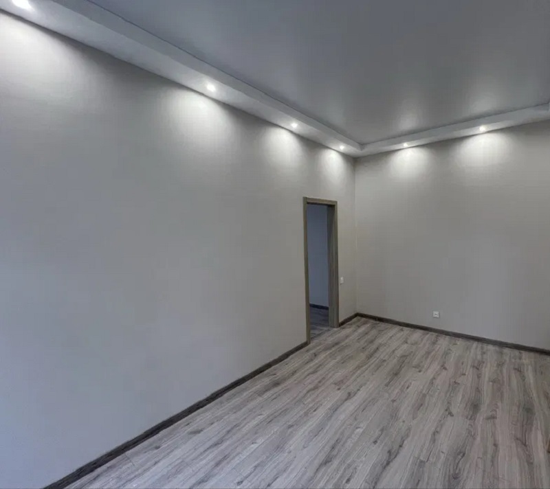Продажа 2-комнатной квартиры 47.4 м², Болгарская ул.