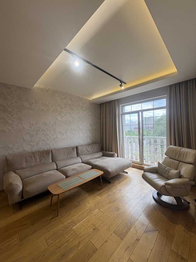 Аренда 1-комнатной квартиры 66 м², Дмитрия Луценко ул., 6