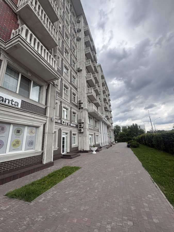 Аренда 1-комнатной квартиры 66 м², Дмитрия Луценко ул., 6