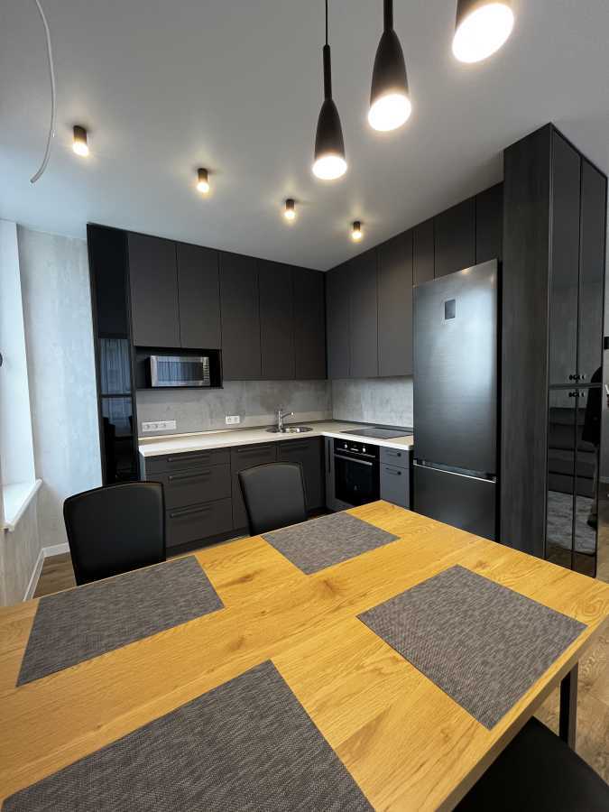 Оренда 1-кімнатної квартири 70 м², Берестейський, 66