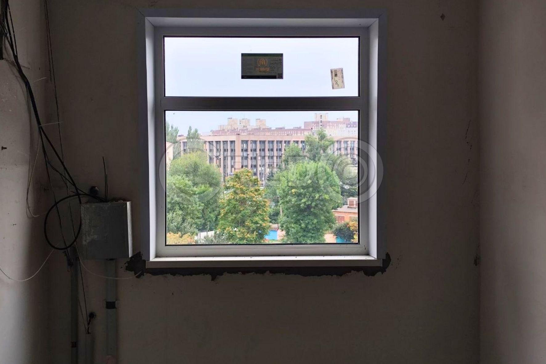 Продажа 3-комнатной квартиры 60.5 м², Мира просп.