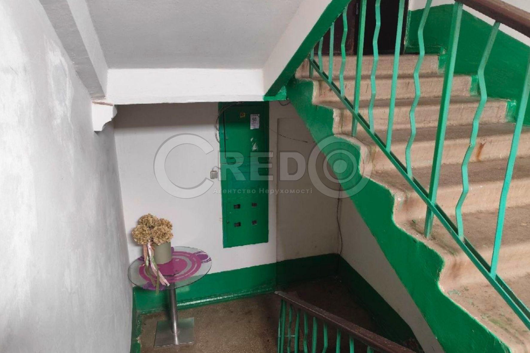 Продажа 3-комнатной квартиры 60.5 м², Мира просп.