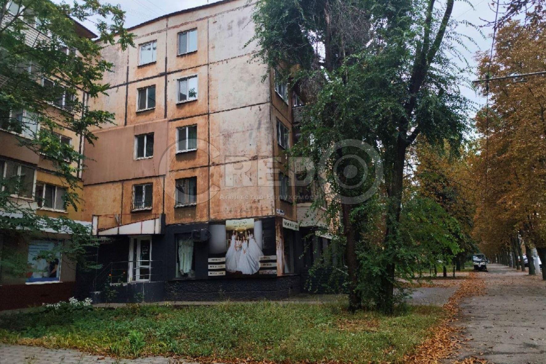 Продажа 3-комнатной квартиры 60.5 м², Мира просп.