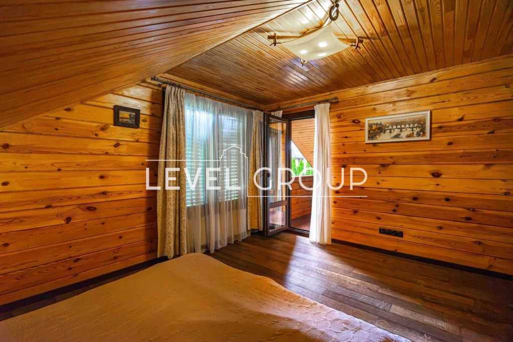 Продажа дома 208 м², Антония Михайловского ул., 6Б