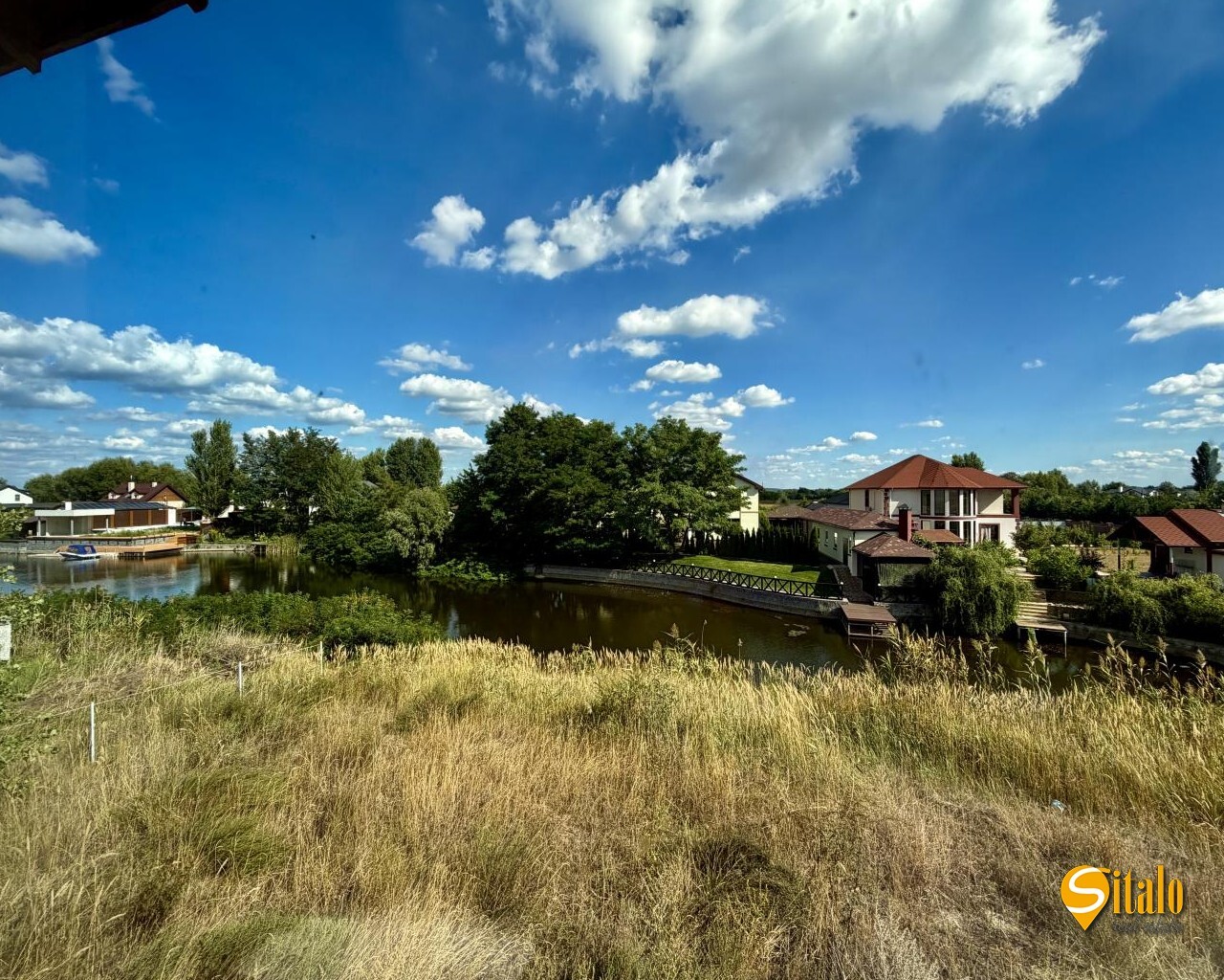 Продажа дома 282 м², 3-я Озерная ул.