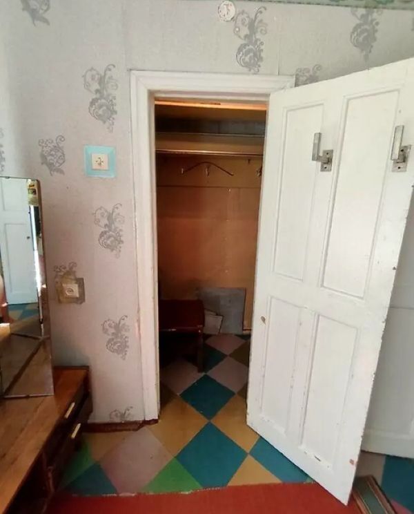 Продажа 2-комнатной квартиры 46 м², Севастопольская ул.