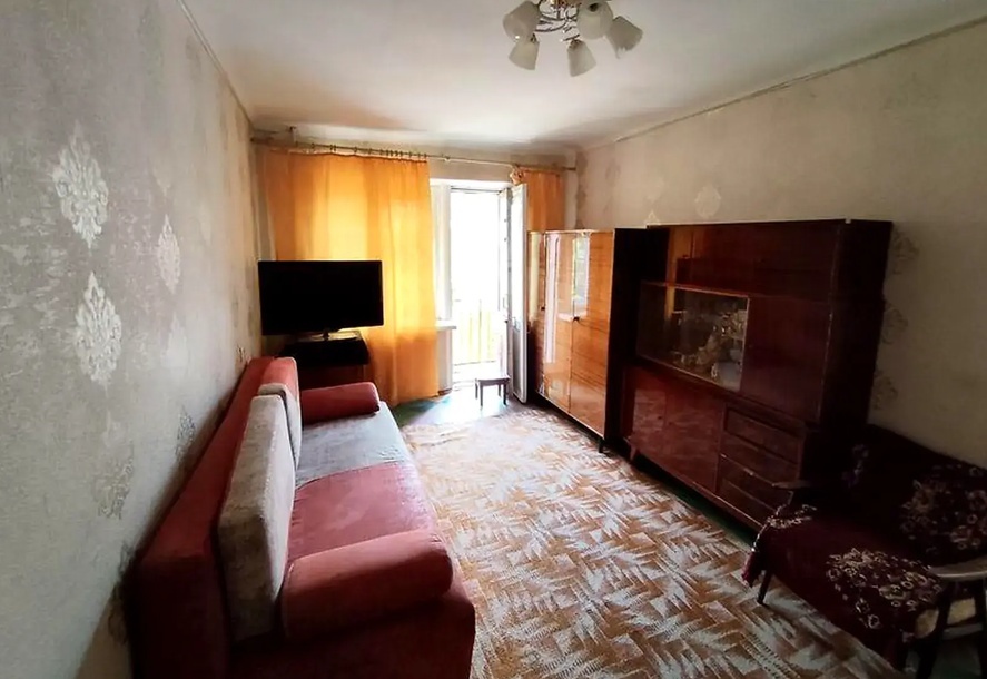 Продажа 2-комнатной квартиры 46 м², Севастопольская ул.
