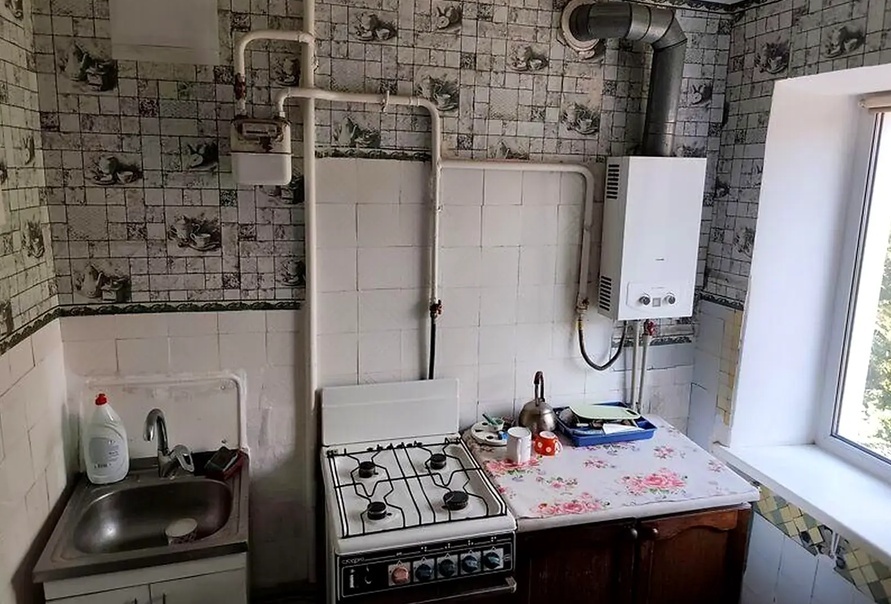 Продажа 2-комнатной квартиры 46 м², Севастопольская ул.
