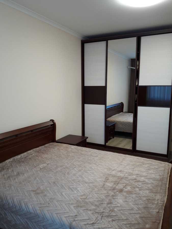 Оренда 2-кімнатної квартири 70 м², Коперника вул., 3