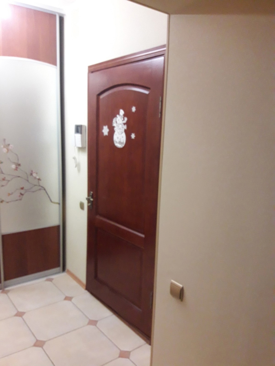 Продажа 3-комнатной квартиры 88 м², Артековская ул., 14