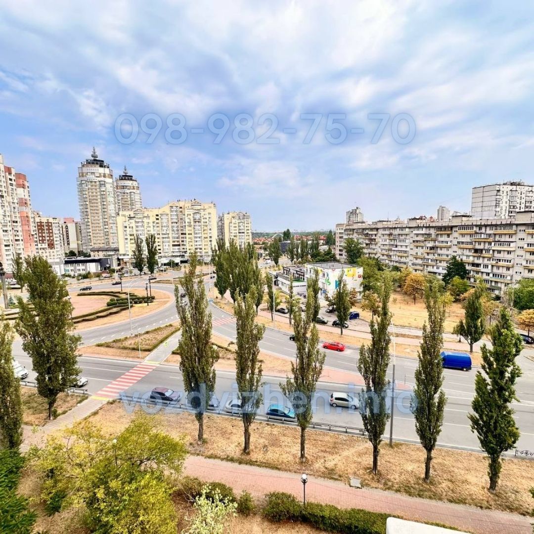 Продажа 2-комнатной квартиры 53 м², Маршала Малиновского ул., 27/23