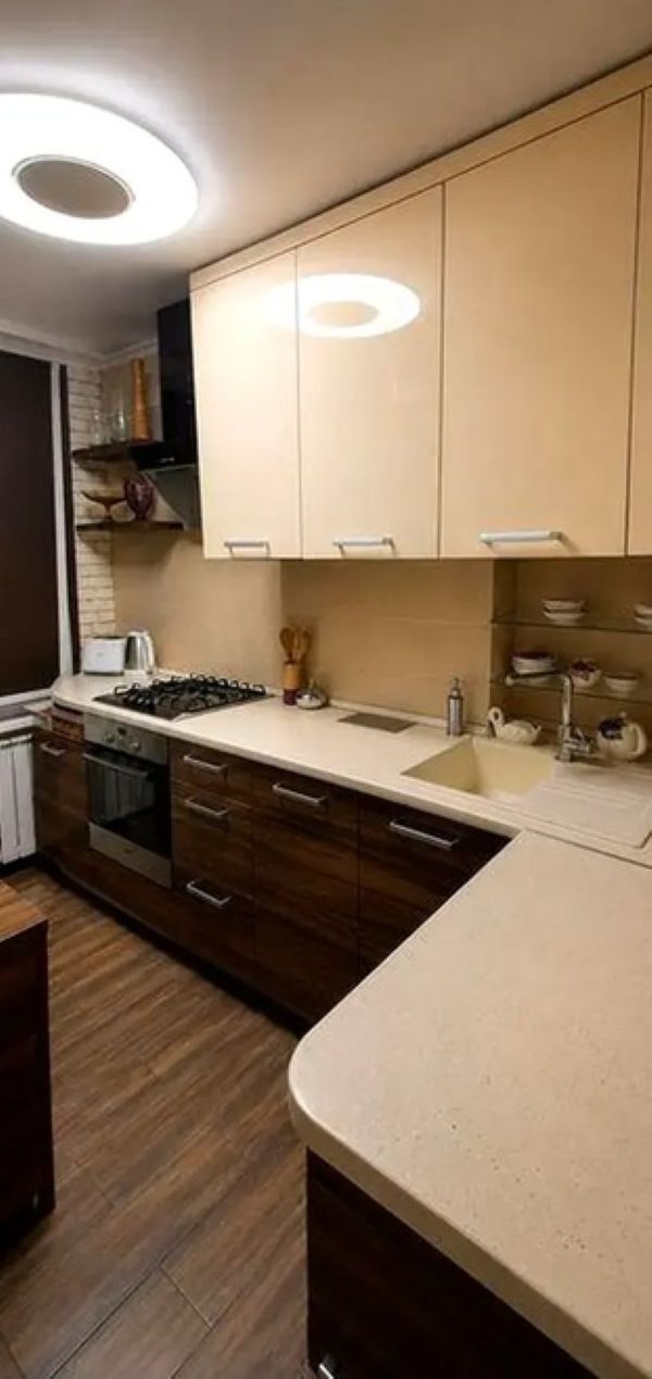 Продажа 3-комнатной квартиры 65 м², Высоцкого ул.