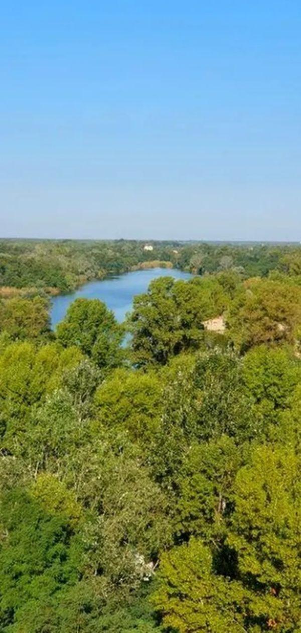 Продажа 3-комнатной квартиры 65 м², Высоцкого ул.