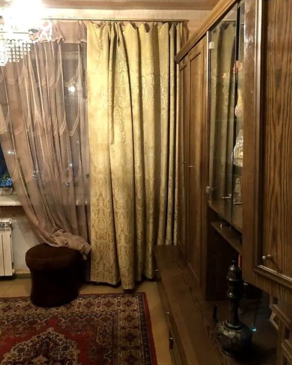 Продажа 3-комнатной квартиры 70 м², Александра Поля просп., 42