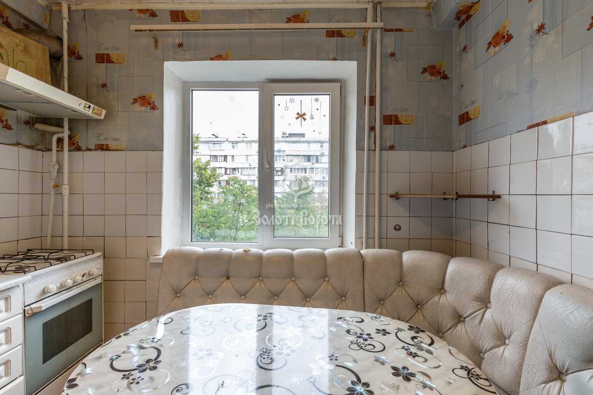 Продажа 2-комнатной квартиры 55.7 м², Березняковская ул., 14