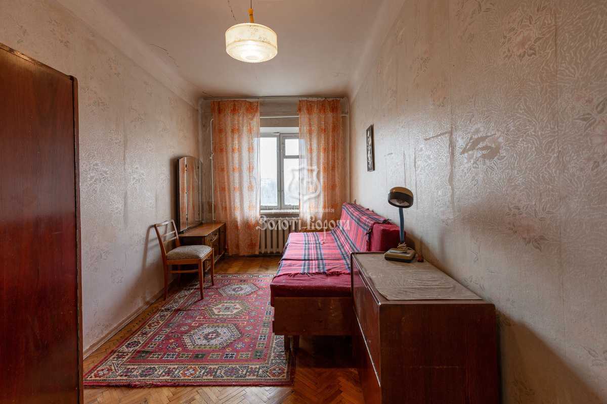 Продажа 2-комнатной квартиры 45.9 м², Строителей ул., 12