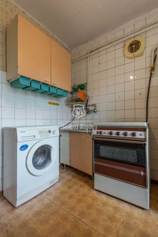 Продажа 2-комнатной квартиры 45.9 м², Строителей ул., 12