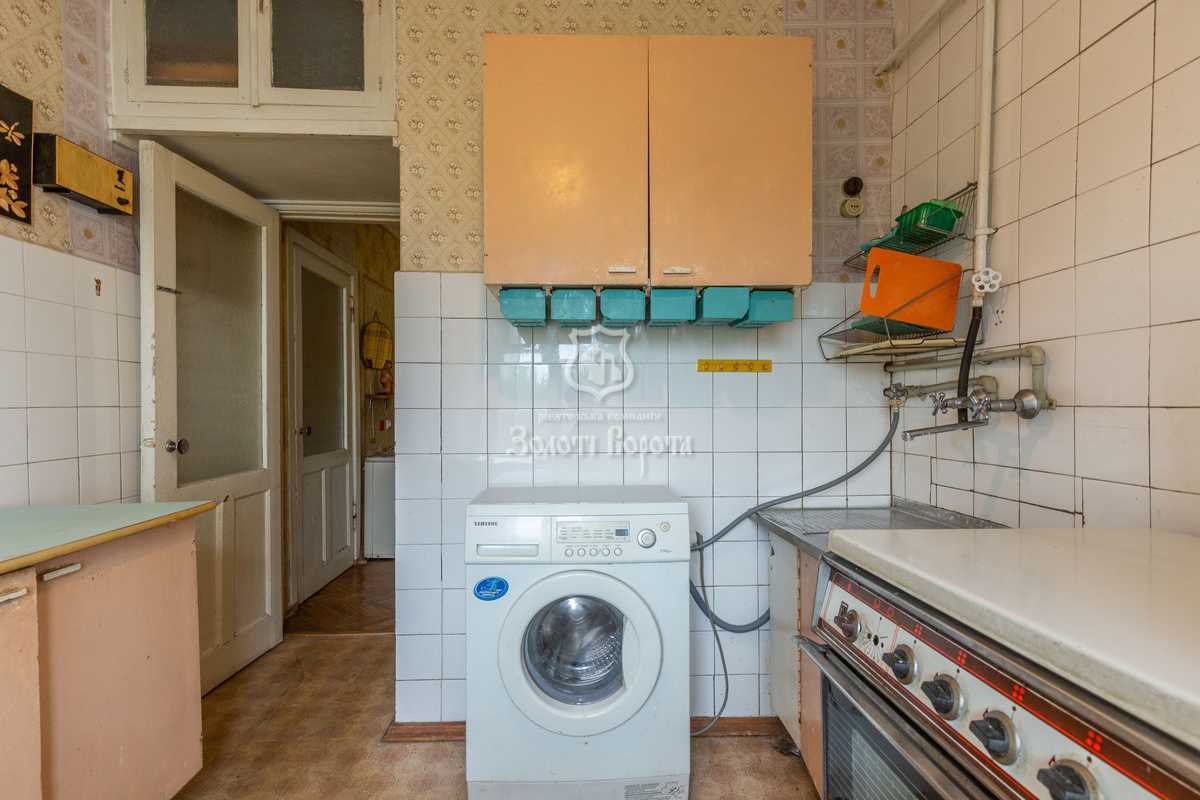Продажа 2-комнатной квартиры 45.9 м², Строителей ул., 12