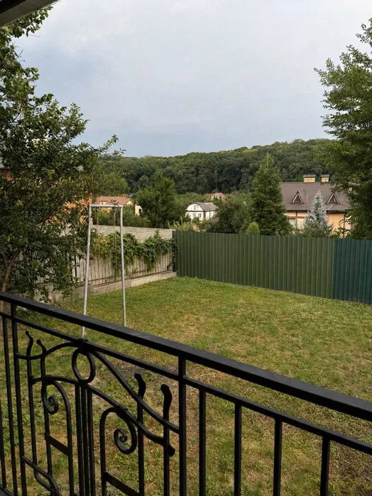 Оренда будинку 170 м², Добрий Шлях вул.