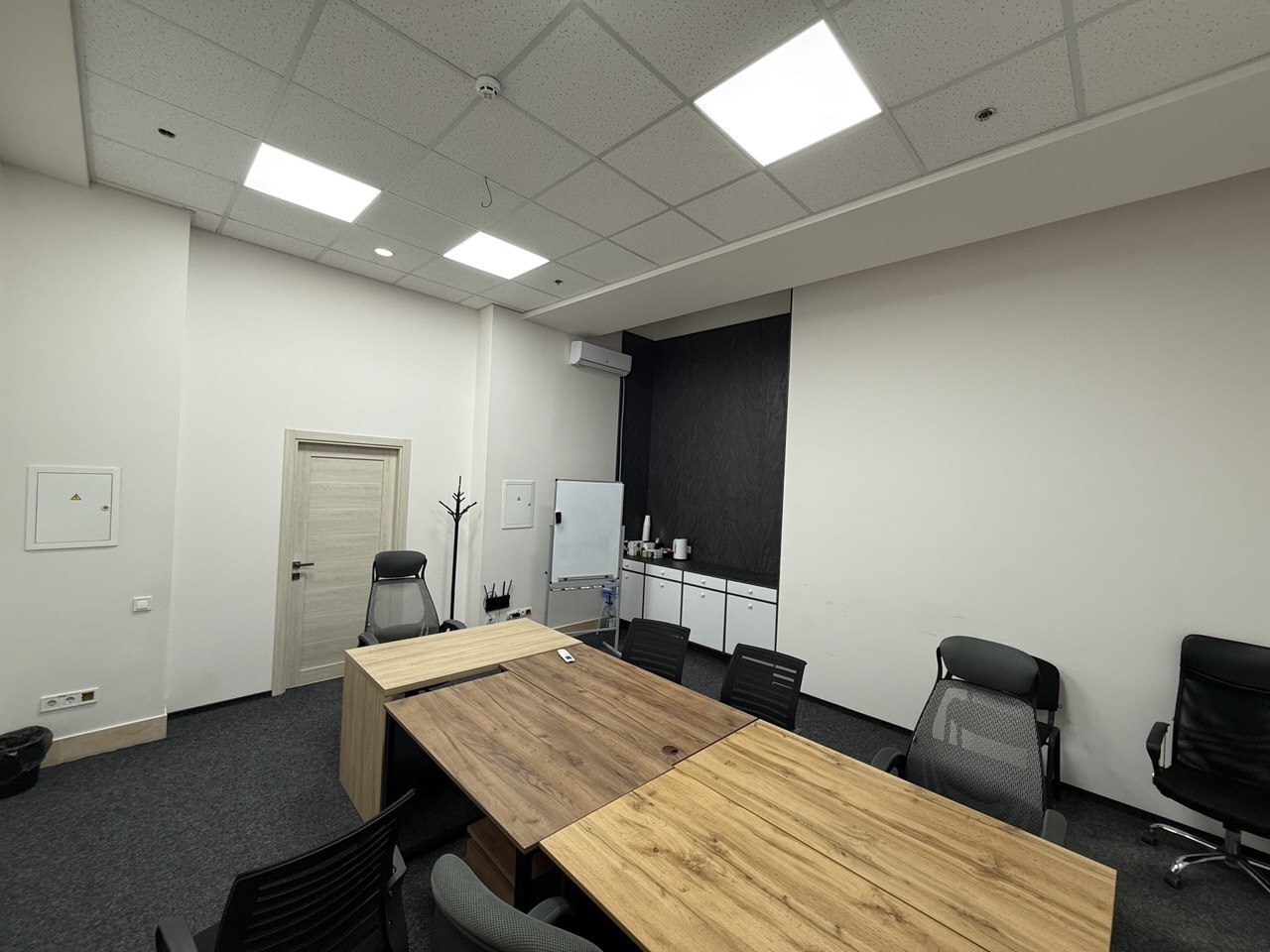Аренда офиса 650 м², Глубочицкая ул.