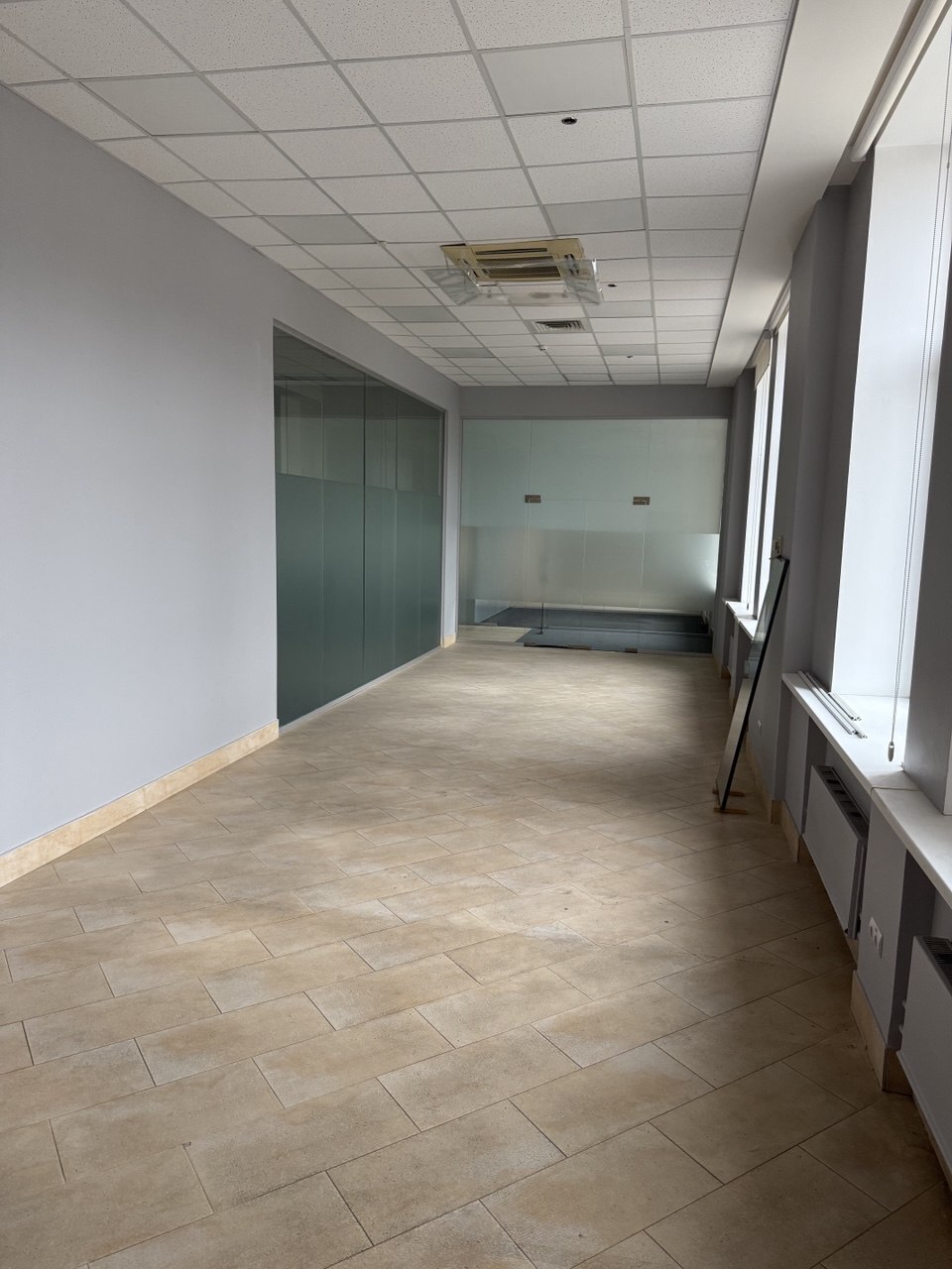 Аренда офиса 650 м², Глубочицкая ул.