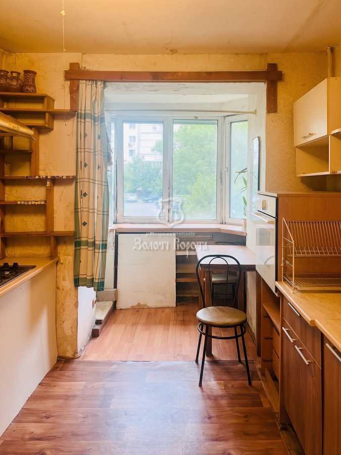 Продажа 5-комнатной квартиры 104.4 м², Степана Ковнира ул., Рудницького, 9к3