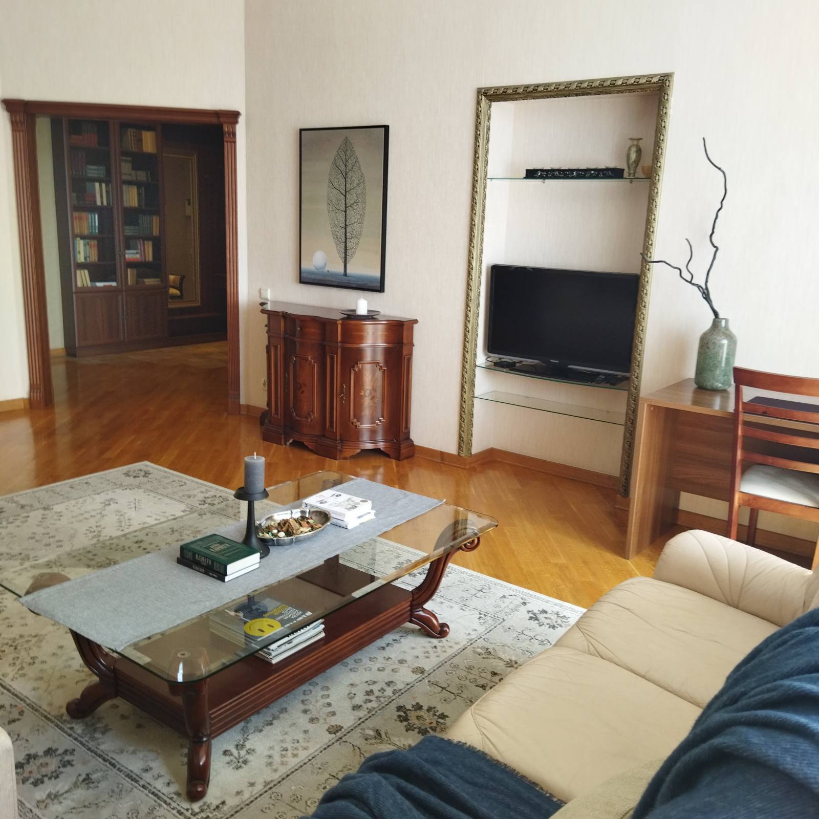Аренда 2-комнатной квартиры 85.5 м², Евгения Коновальца ул., 32Б