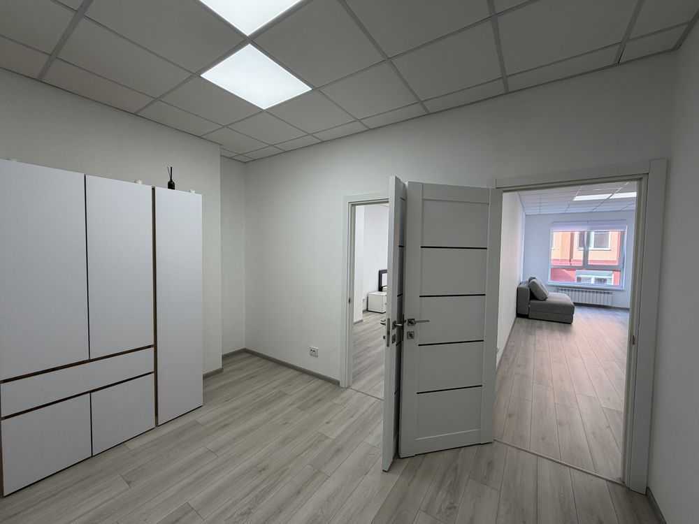 Аренда 1-комнатной квартиры 65.3 м², Глубочицкая ул., 17