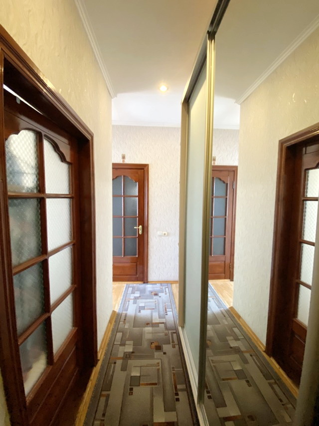 Продажа 2-комнатной квартиры 43 м², Сенная ул., 33Б