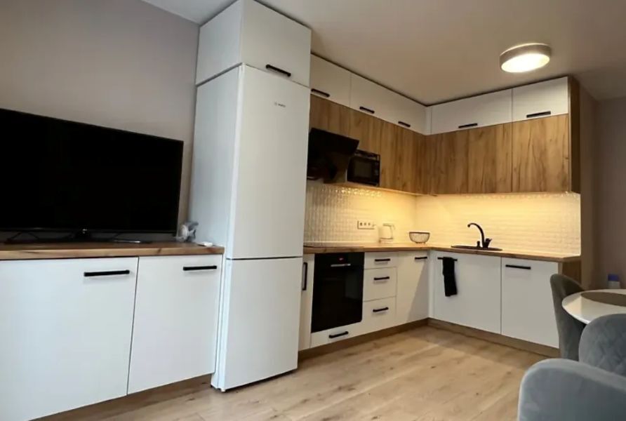 Продажа 2-комнатной квартиры 74 м², Набережная Победы ул., 44