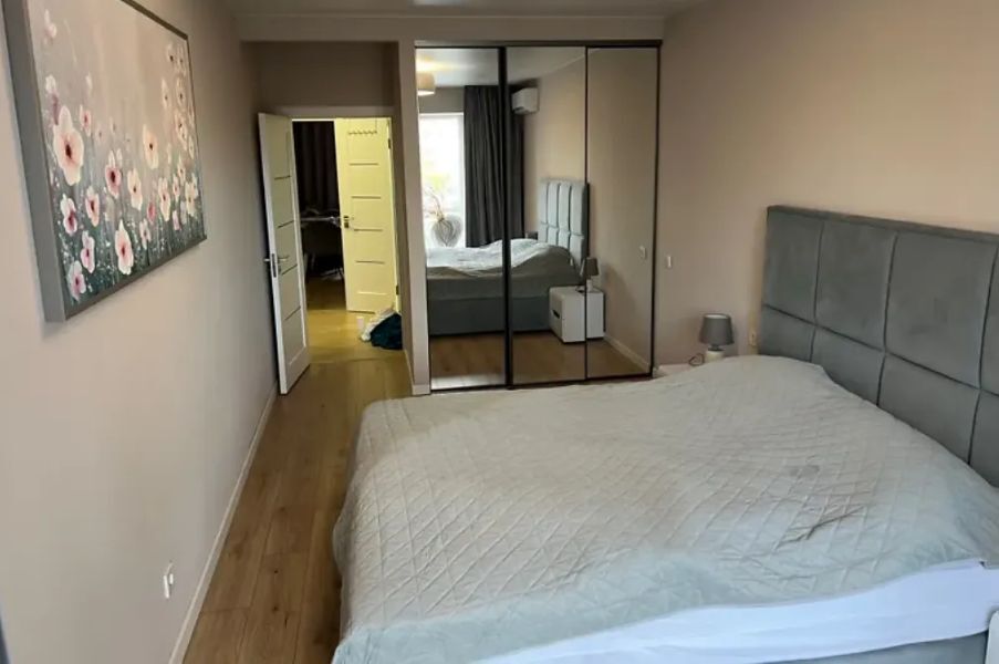 Продажа 2-комнатной квартиры 74 м², Набережная Победы ул., 44