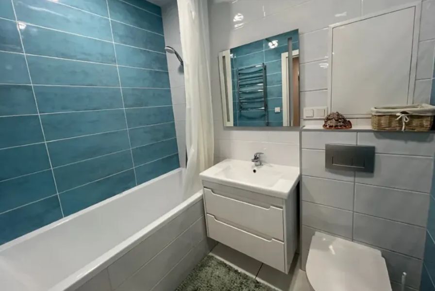 Продажа 2-комнатной квартиры 74 м², Набережная Победы ул., 44