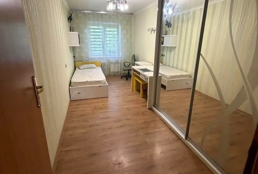 Продажа 3-комнатной квартиры 56 м², Богдана Хмельницкого просп.
