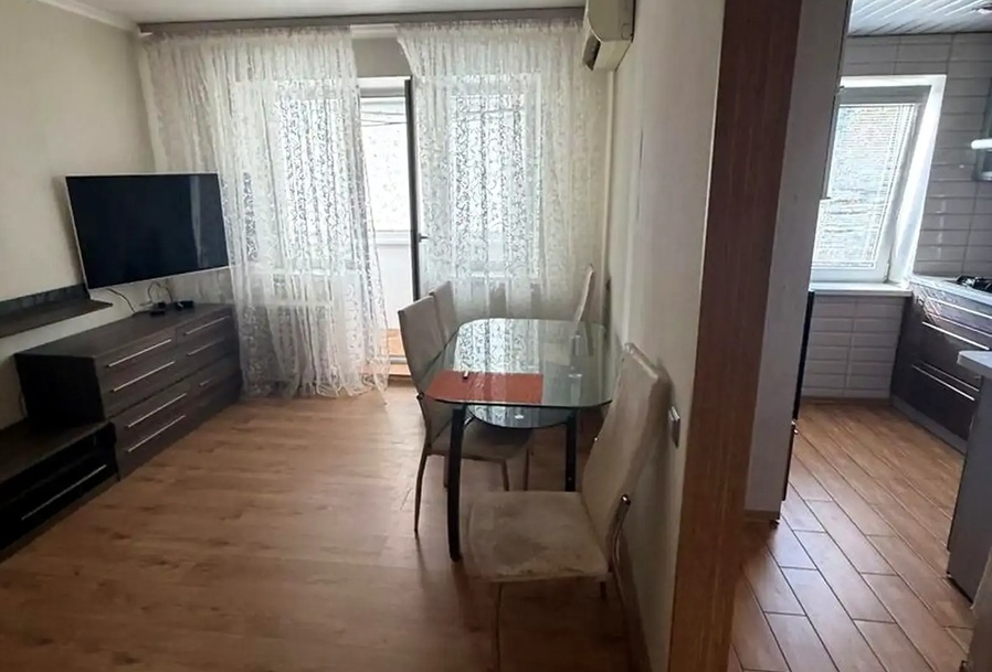 Продажа 3-комнатной квартиры 56 м², Богдана Хмельницкого просп.
